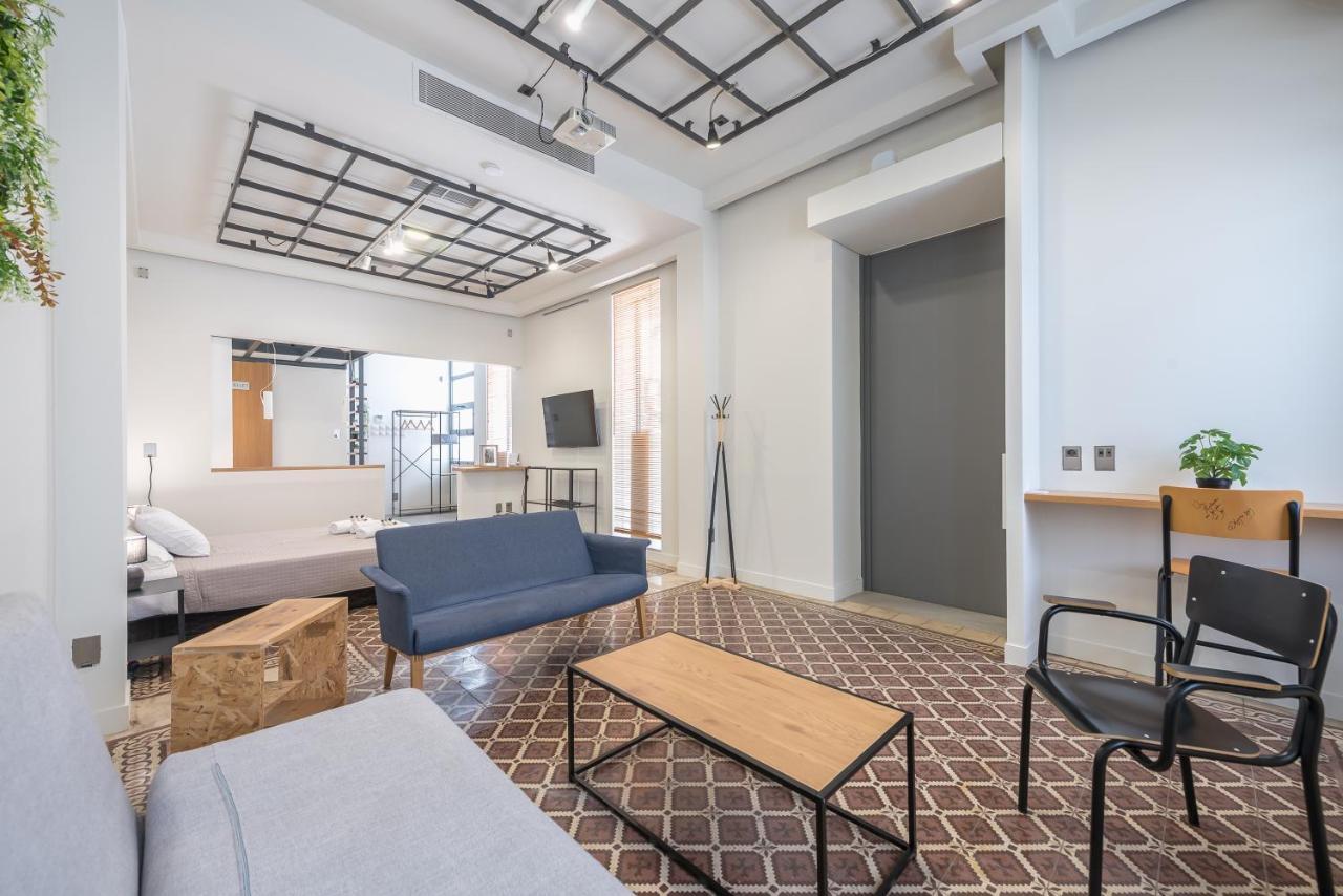 Artistic Gazi By Mdk Apartment